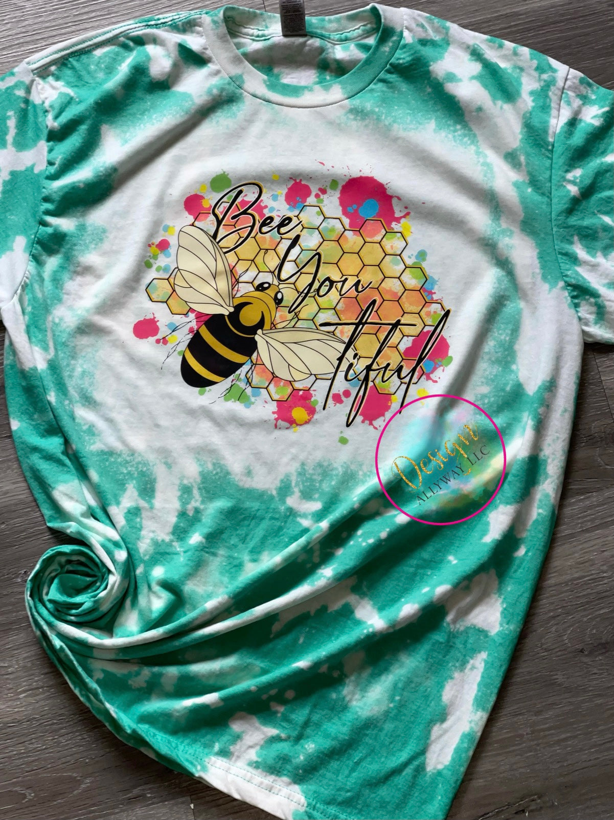 Bee You Tiful Bleached T-shirt