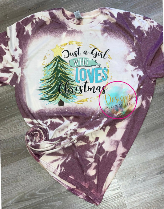 Just A Girl Who Loves Christmas T-shirt