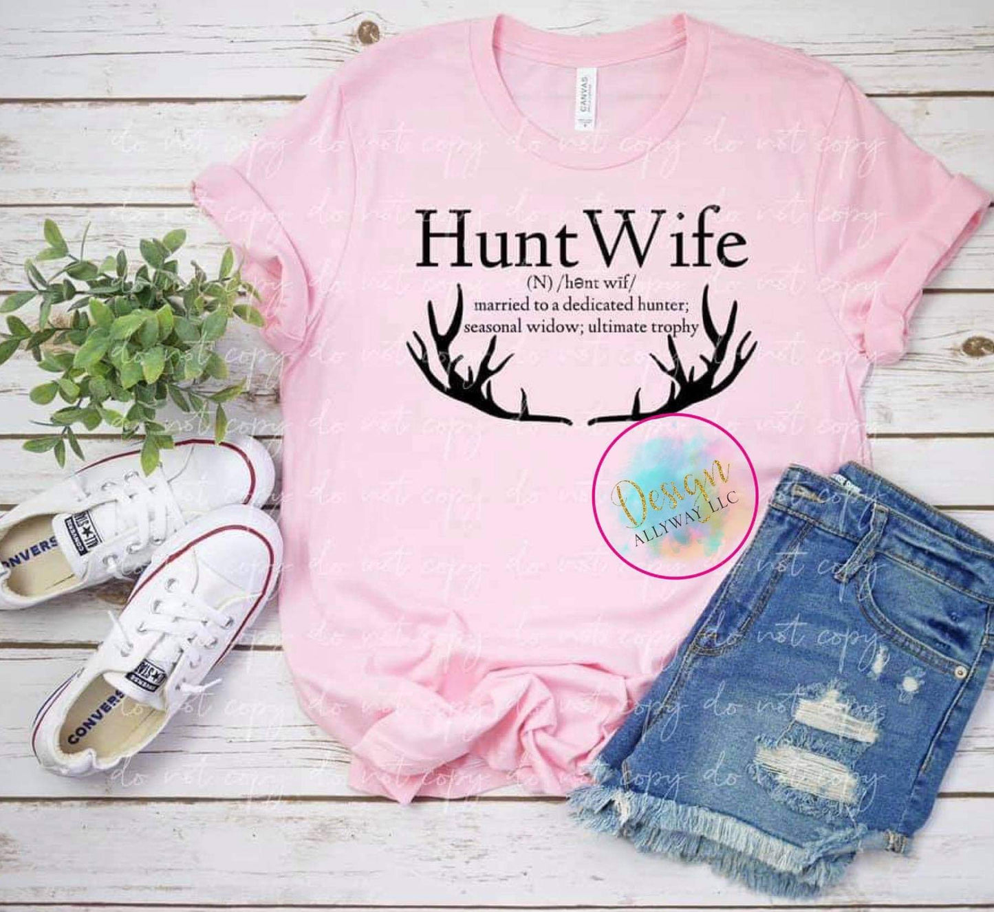 Hunt Wife T-shirt